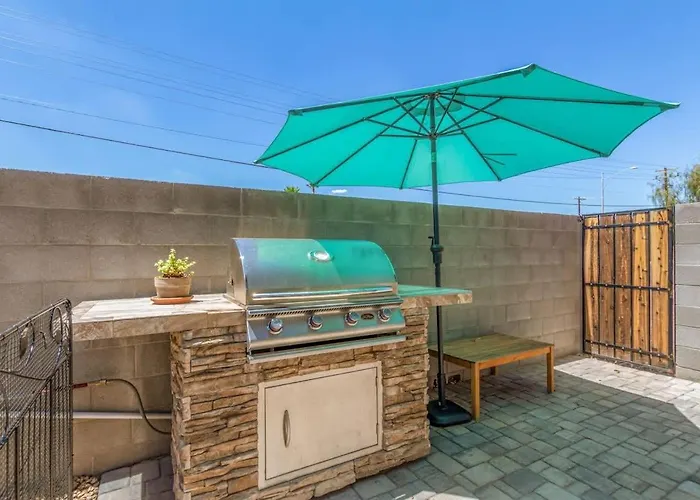 Pristine Sunset- In Old Town - Private Pool - Bbq * Scottsdale